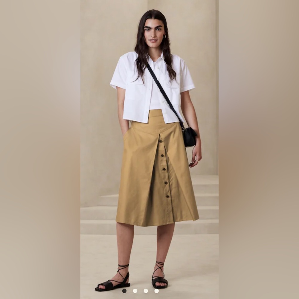 Banana Republic Khaki Color Twill A-line MIDI Skirt